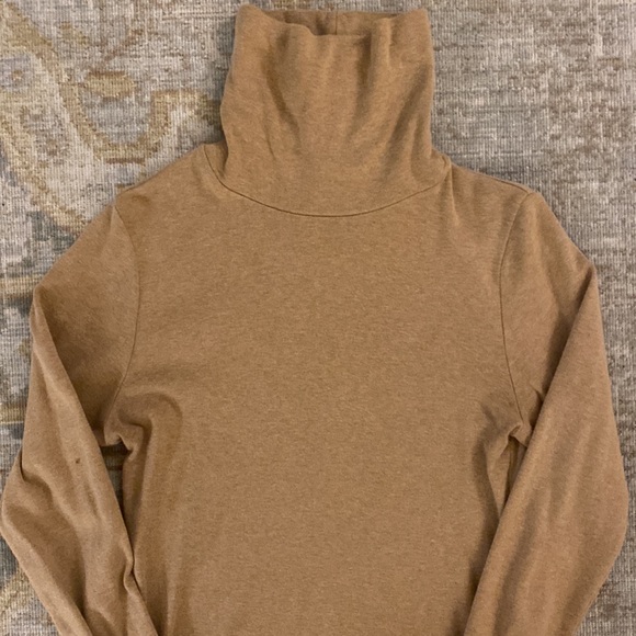 Camel Turtleneck - Picture 2 of 3